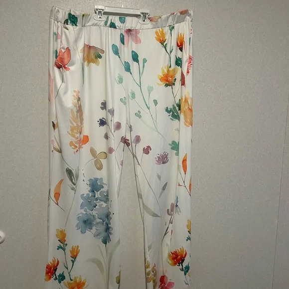 Womens Plus Size, Spring Two Piece Set, Tank Top And Pants, Floral, 5XL - Picture 2 of 5